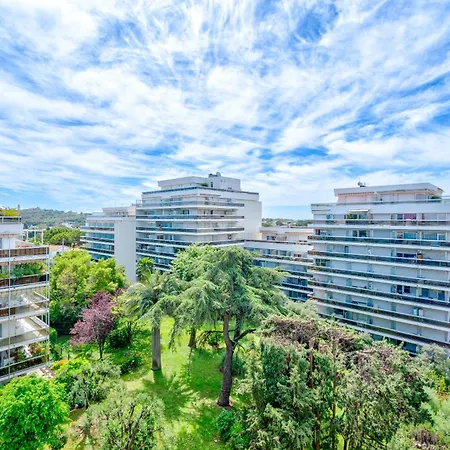 Apartman Appartement, Proche Mer, Piscine, Climatisation Antibes